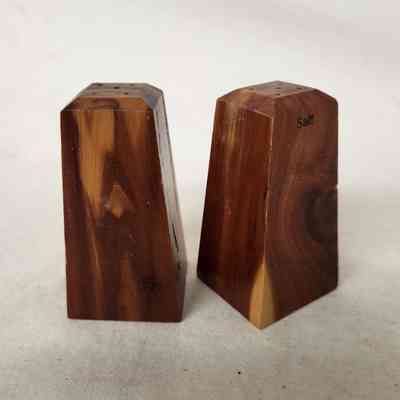 Wooden Souvenirs | Salt & Pepper Shakers