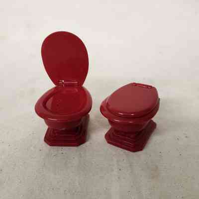 1960s Toilets | Salt & Pepper Shakers