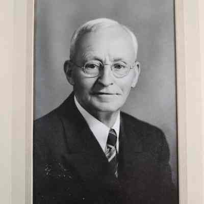 Joseph J. Macht Sr. (?)