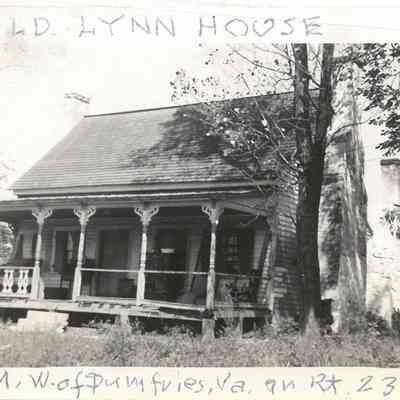Photo: Old Lynn House