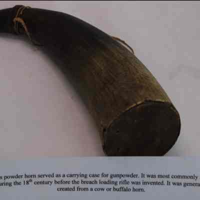 Powder horn
