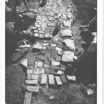 Photos: 1975 Merchant Park Excavations
