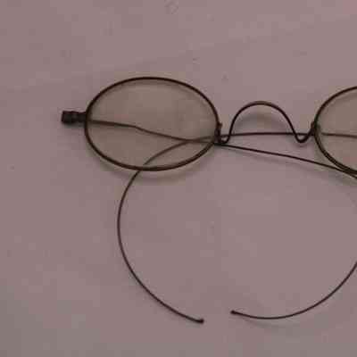glasses