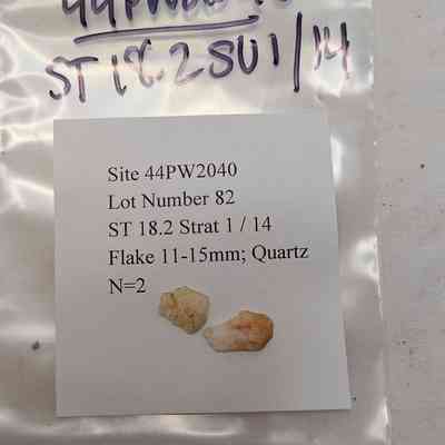 Flake 11-15mm; Quartz