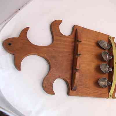 Spoon holder