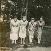 Evelyn Eyples last on right