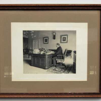 Photograph of McKinley in the Oval Office