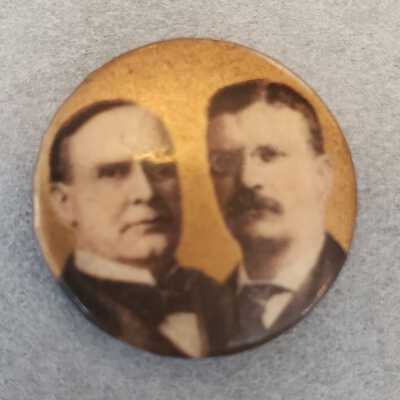 McKinley and Roosevelt pin with gold background