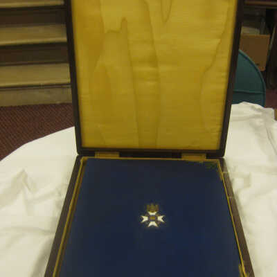 Tiffany and Co. tribute of love and respect as given to Mrs. McKinley