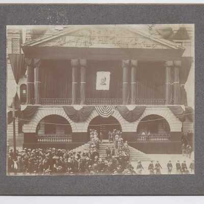 Crowds Awaiting the Arrival of McKinley's Funeral Procession on the Steps of the Stark County Courthouse in Canton, Ohio