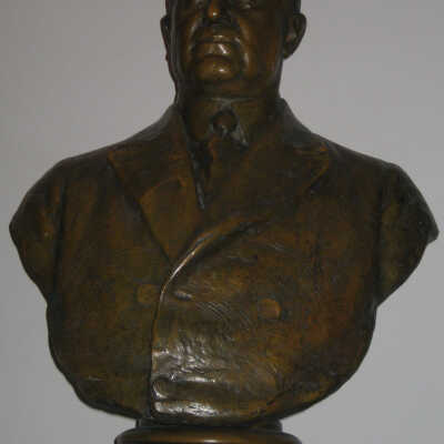 Bust of William Penn Snyder