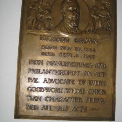 Richard Brown bonze plaque