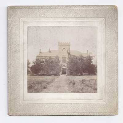 Unknown castle-type building.