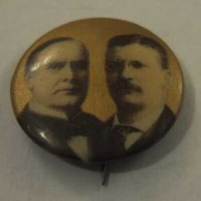 McKinley and Roosevelt pin with gold background