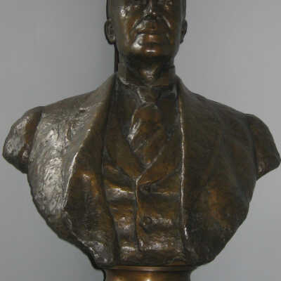 Bronze bust of Jeremiah Reeves