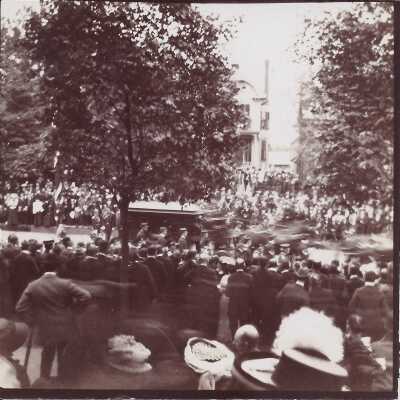 McKinley funeral procession crowd view.