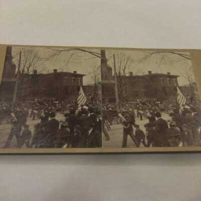 Crowds waiting outside regarding McKinley's funeral
