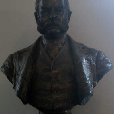 Bust of George Baker