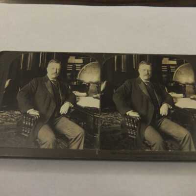 President Roosevelt at Hist Desk in the White House, Washington, D.C., U.S.A.