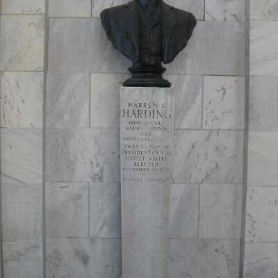 Warren G. Harding bust