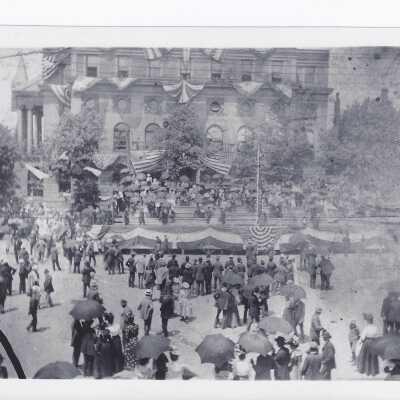 Crowd gathered around courthouse, Canton, Ohio.