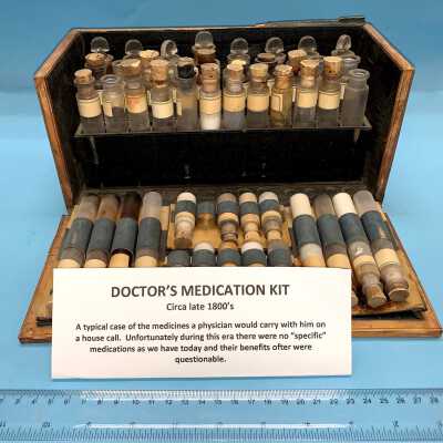 MEDICINE KIT, PHYSICIANS, LARGE