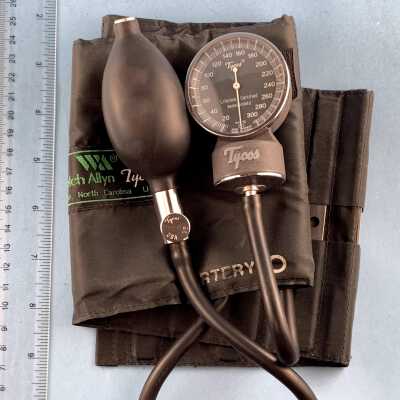 SPHYGOMANOMETER, ANEROID, TYCOS