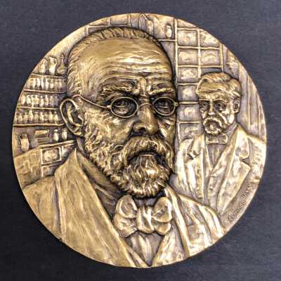MEDALLION - Koch