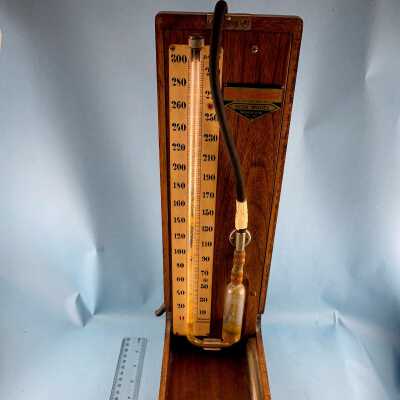 SPHYGMOMANOMETER, BAUMANOOMETER, DESK MODEL