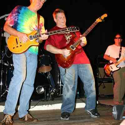 Heart Strings at Oldstock