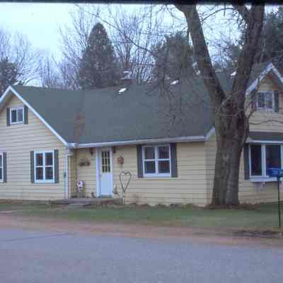 Houses The Have-beens Amherst Junction