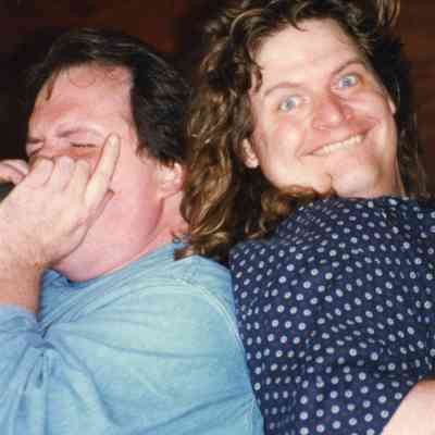 Otis Mclennon (harmonica, vocals), Bentley Harder (bass)
