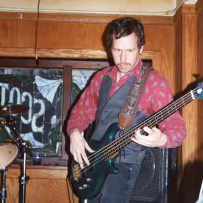 Scott Street Pub, Wausau. Kevin Stevenson (bass)