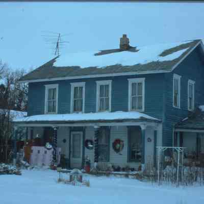 9162 2nd, town of Belmont
