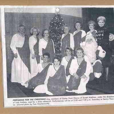 Sweet Adelines prepare for Christmas