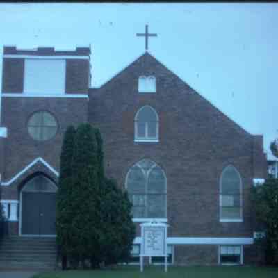 North New Hope Lutheran Church, corner of county highways T and MM.