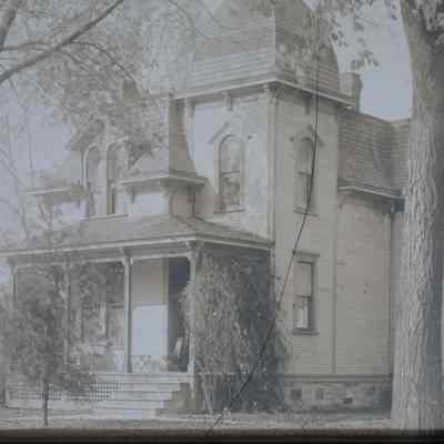 L.P. Moen House, 1656 Main Street, Stevens Point, WI