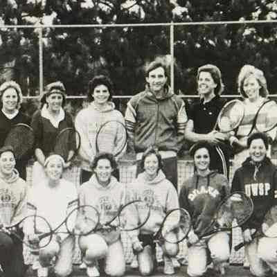 Tennis team in 1983-1984