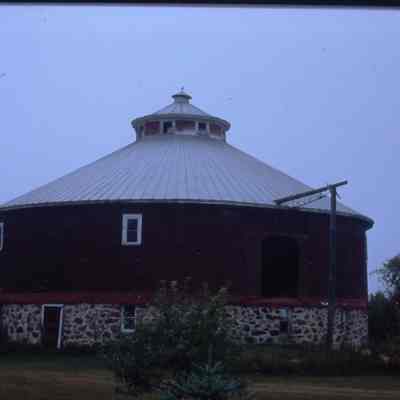 Richard Breitenstein Barn, county highway J, town of Stockton, Portage County, WI. Built: 1905. Barn on Martin