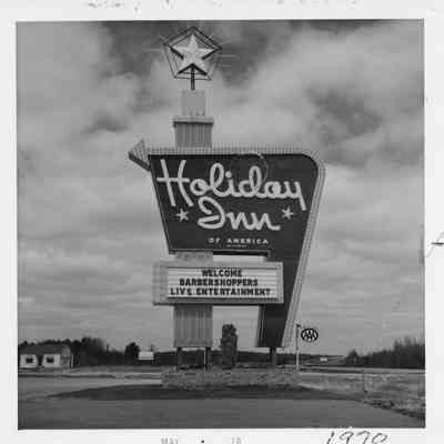 May 1-3, 1970, Stevens Point Chapter hosts at Holiday Inn