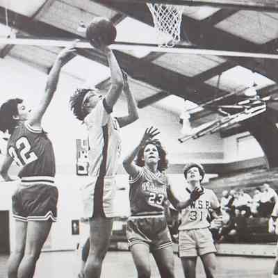 1987, Sonya's layup
