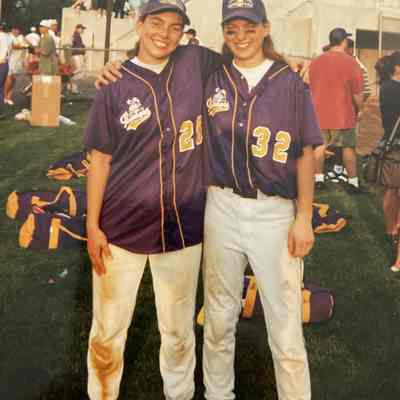1998 Jill K and Rowe at the national game