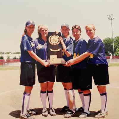 1998 seniors with the national trophy