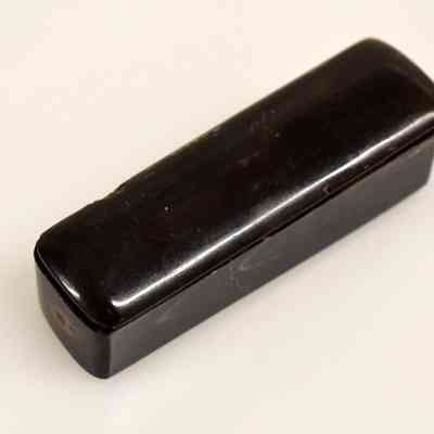 2018.18.2: Copyright: The Salvation Army Central Territory Historical Museum; Origsize: .75" x 3" x .75"; Origformat: Artifact