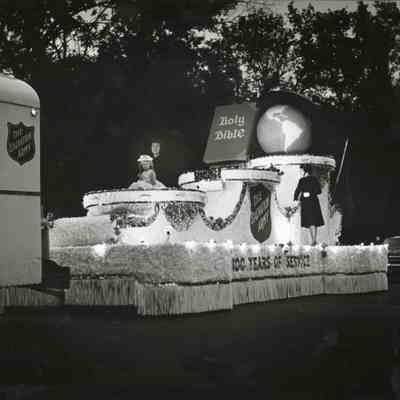 Photograph, Black-and-White