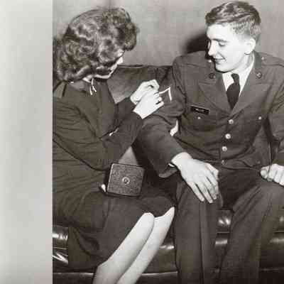 Photograph, Black-and-White