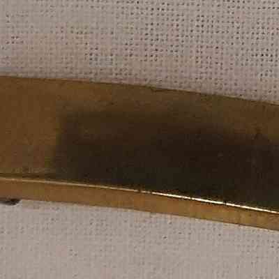 2016.11.62 (Image 2): Copyright: The Salvation Army Central Territory Historical Museum; Origsize: .375"x1.063"x.313"; Origformat: Artifact