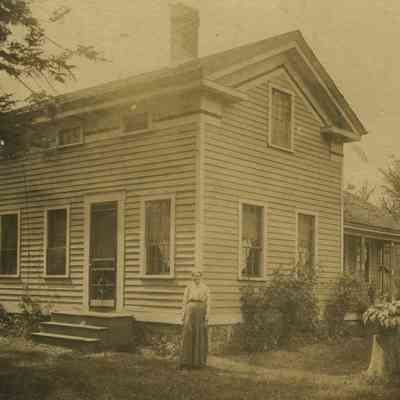 2016.11.19: Copyright: The Salvation Army Central Territory Historical Museum; Origsize: 5 1/16" x 7 1/16"; Origformat: Print-Photographic