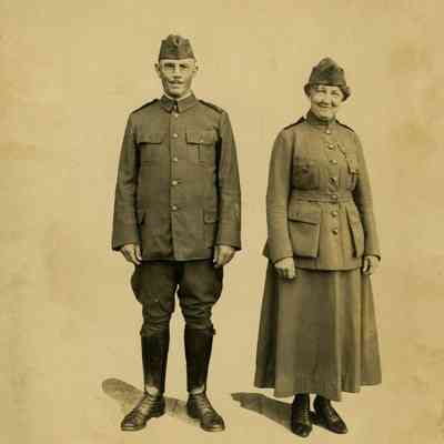 2016.11.92: Copyright: The Salvation Army Central Territory Historical Museum; Origsize: 10" x 8"; Origformat: Print-Photographic