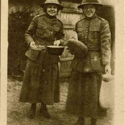 Chow The Salvation Army with the AEF: Copyright: The Salvation Army Central Territory Museum; Origformat: Other